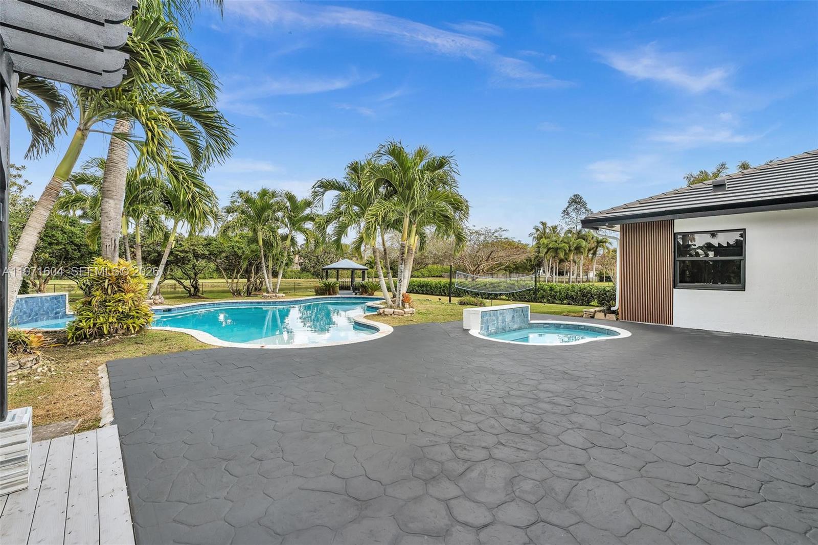 12555 SW 34th Pl Davie, FL 33330