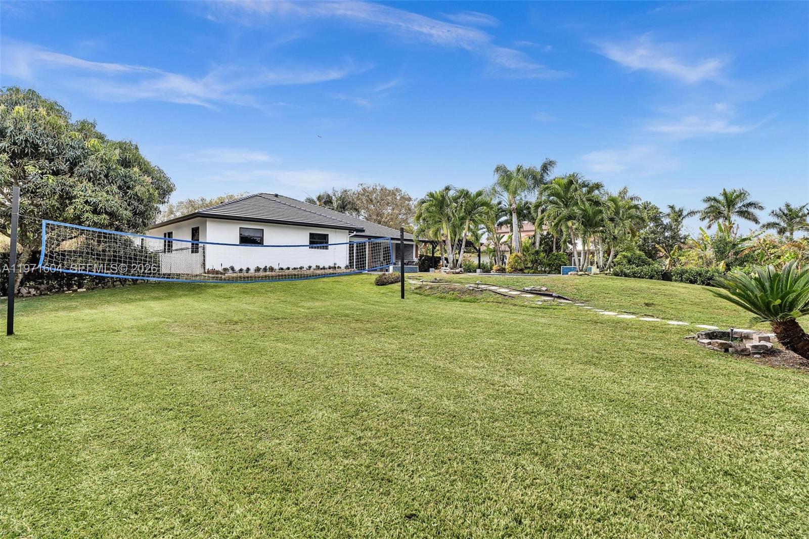 12555 SW 34th Pl Davie, FL 33330