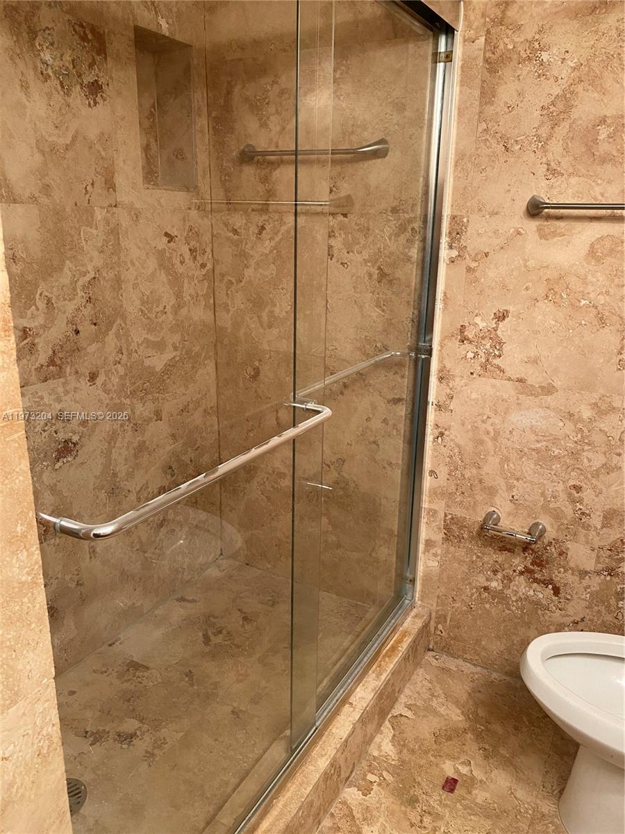 706 Gardens Dr #101 Pompano Beach, FL 33069