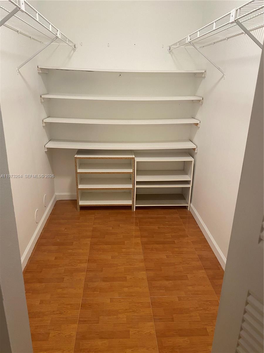 706 Gardens Dr #101 Pompano Beach, FL 33069