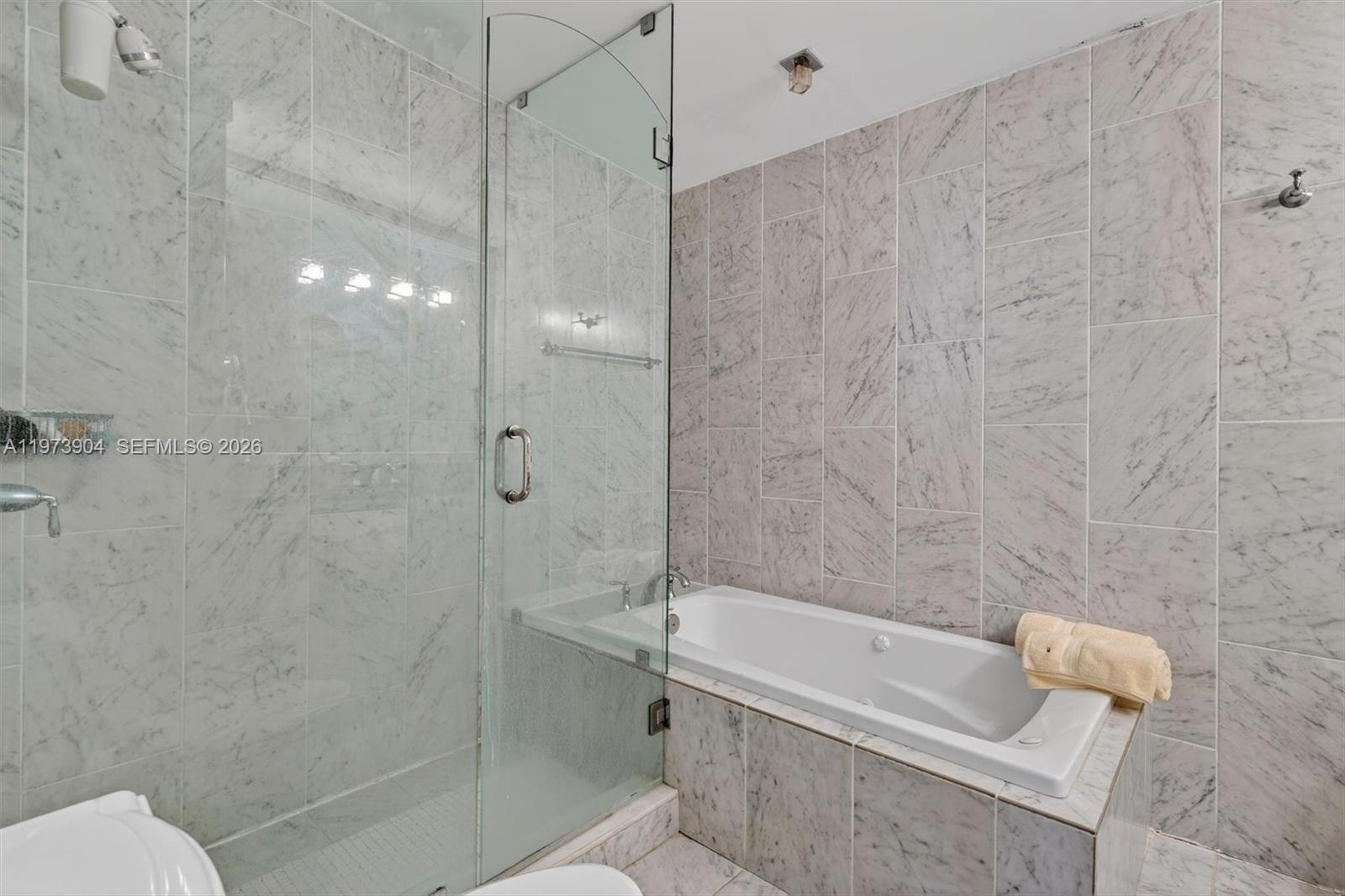 620 SW 27th Rd Miami, FL 33129