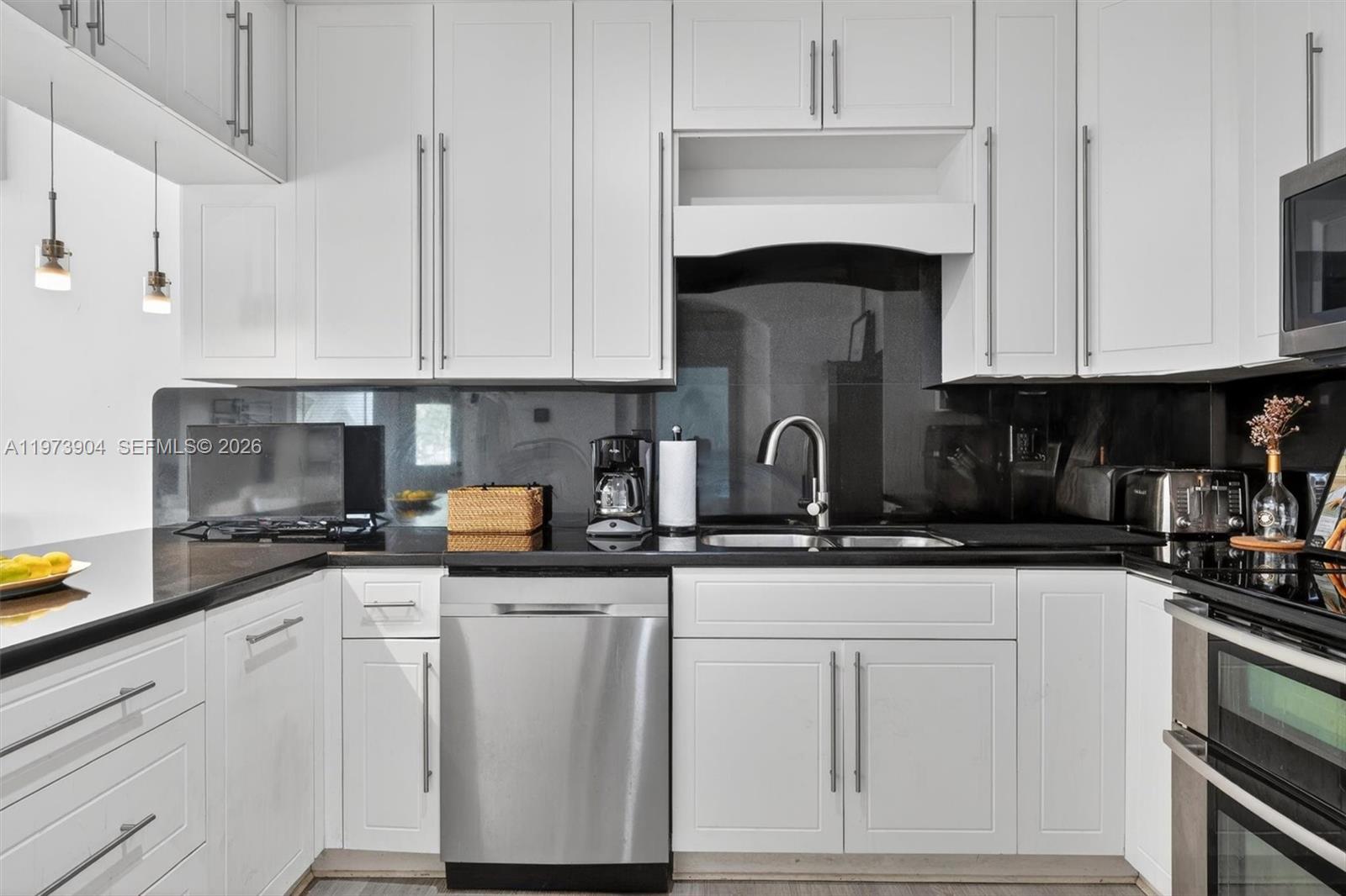 620 SW 27th Rd Miami, FL 33129