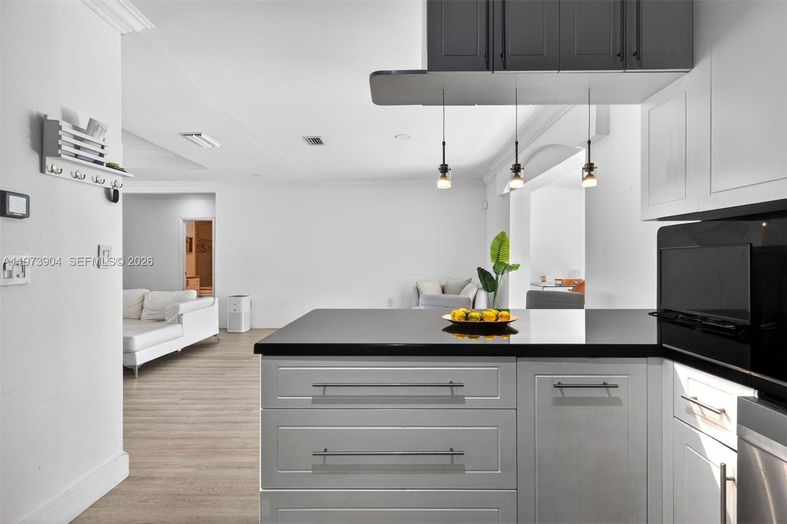 620 SW 27th Rd Miami, FL 33129