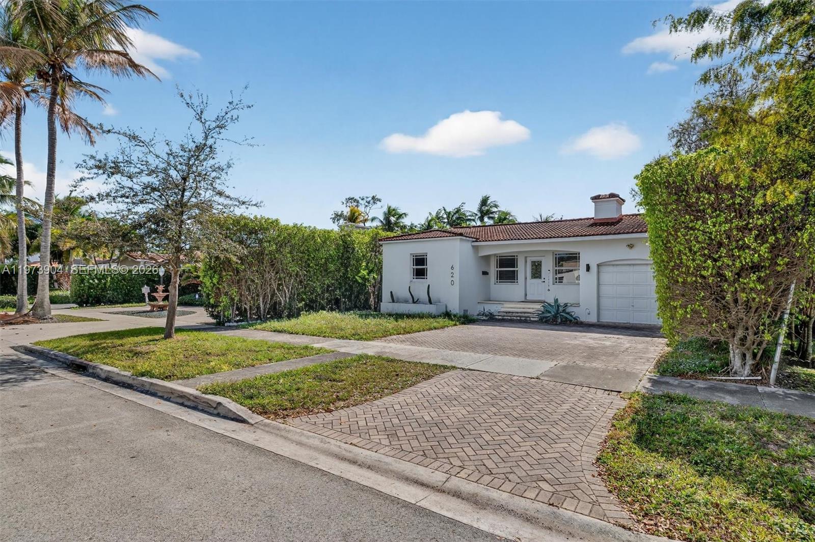 620 SW 27th Rd Miami, FL 33129