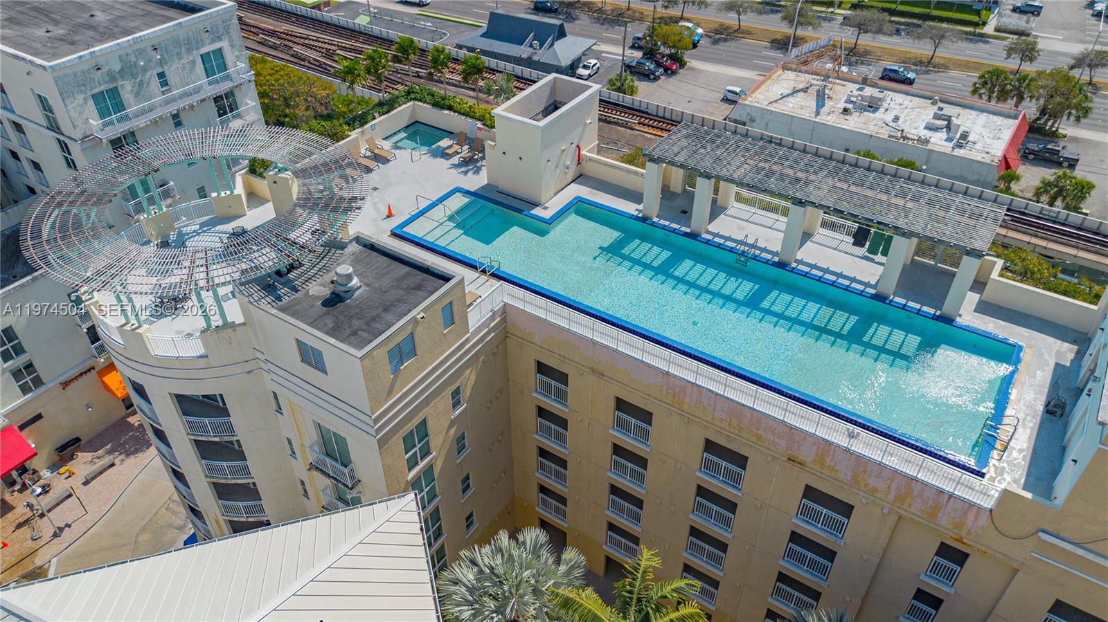 7290 SW 90th St #308 Miami, FL 33156