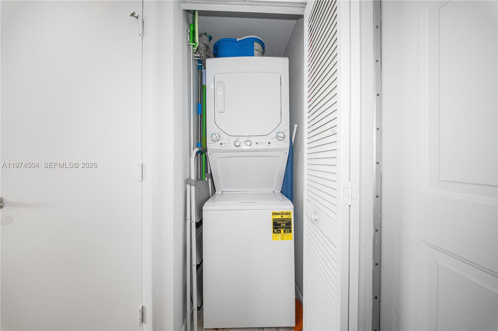 7290 SW 90th St #308 Miami, FL 33156