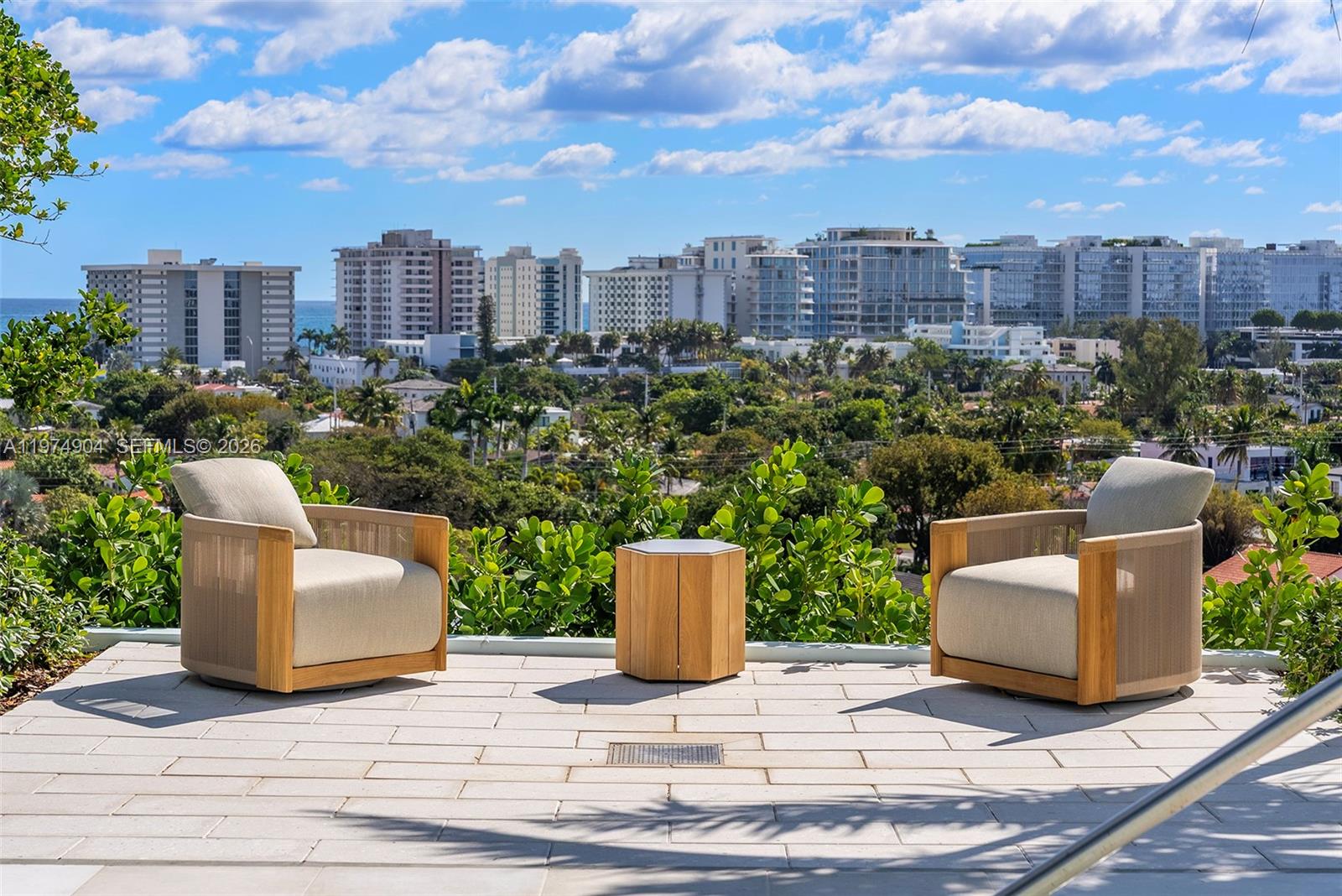 9201 E Bay Hbr Dr #805 Bay Harbor Islands, FL 33154