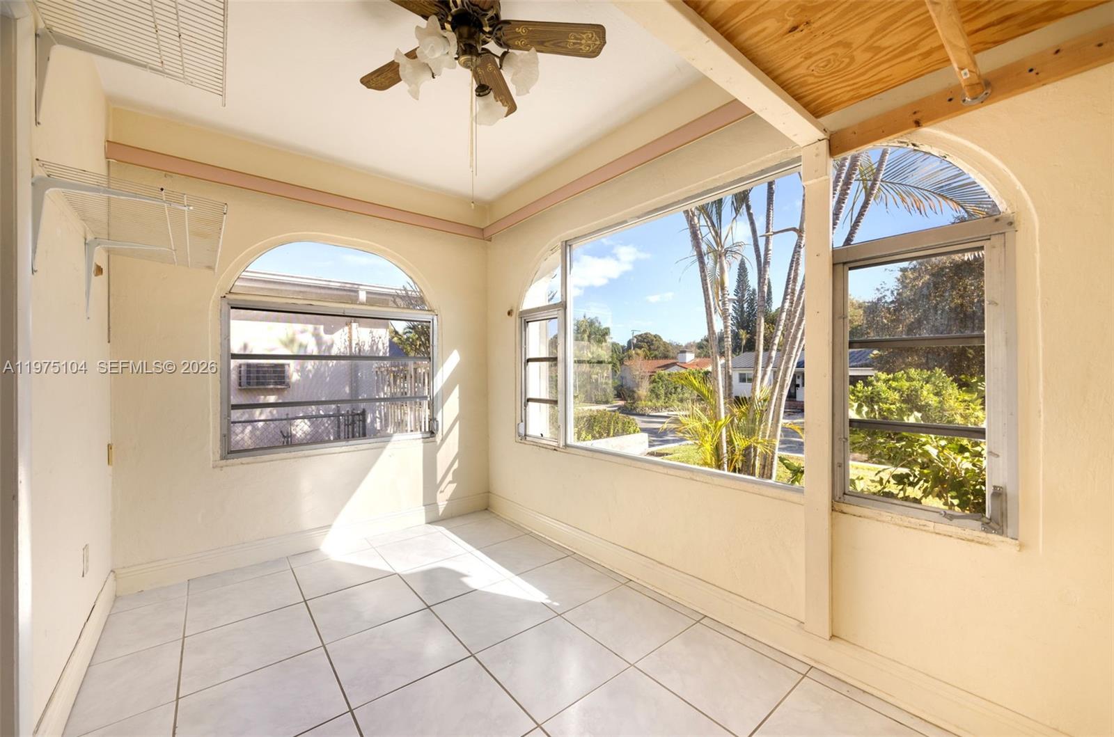 2367 SW 23rd Ter Miami, FL 33145