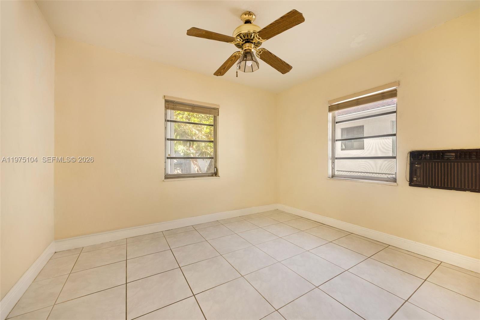 2367 SW 23rd Ter Miami, FL 33145