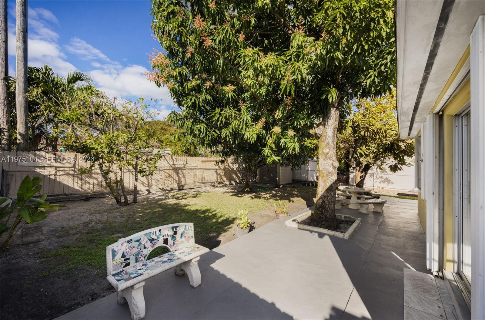 2367 SW 23rd Ter Miami, FL 33145