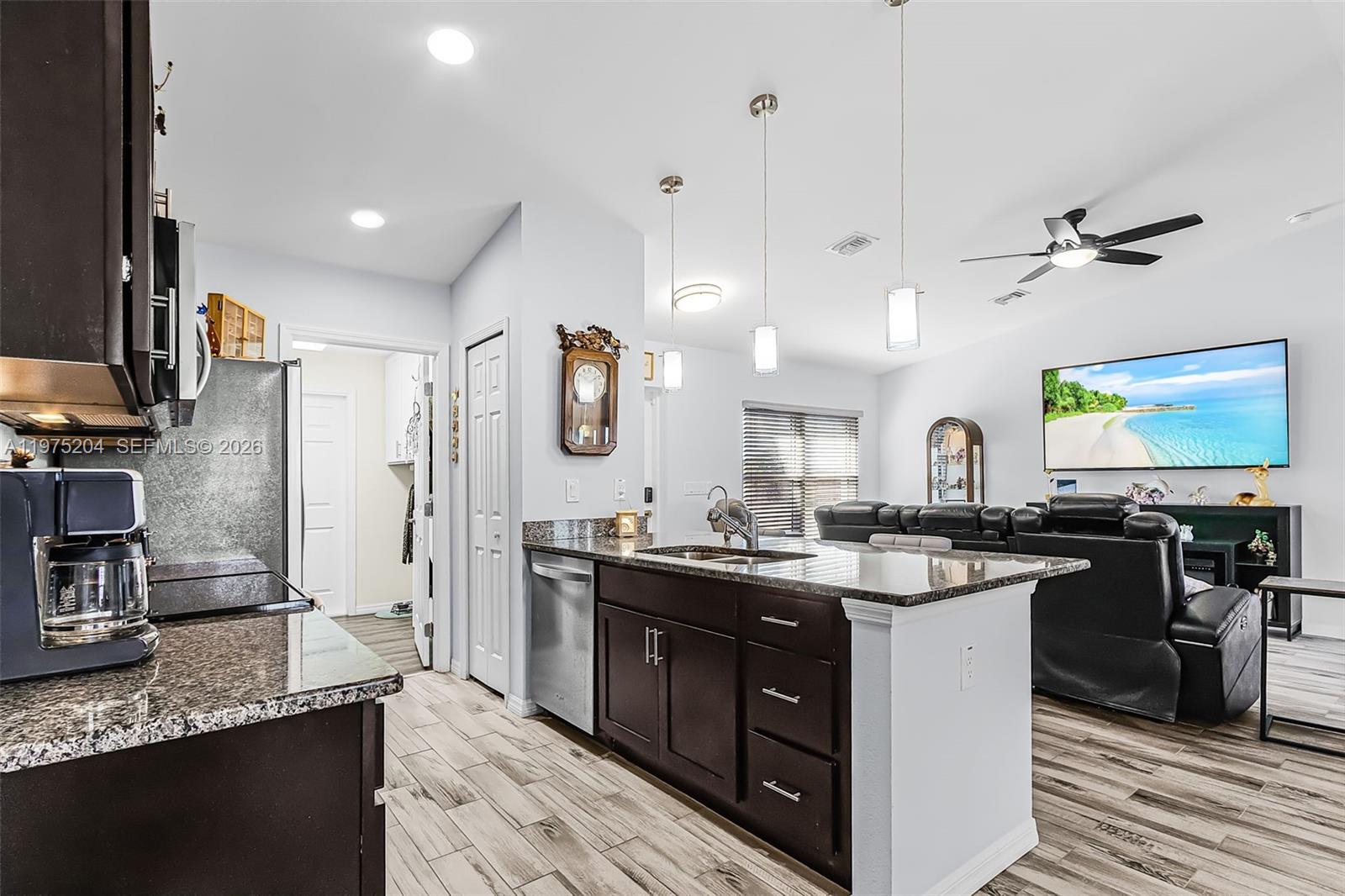 9032 Meadow Cir La Belle, FL 33935