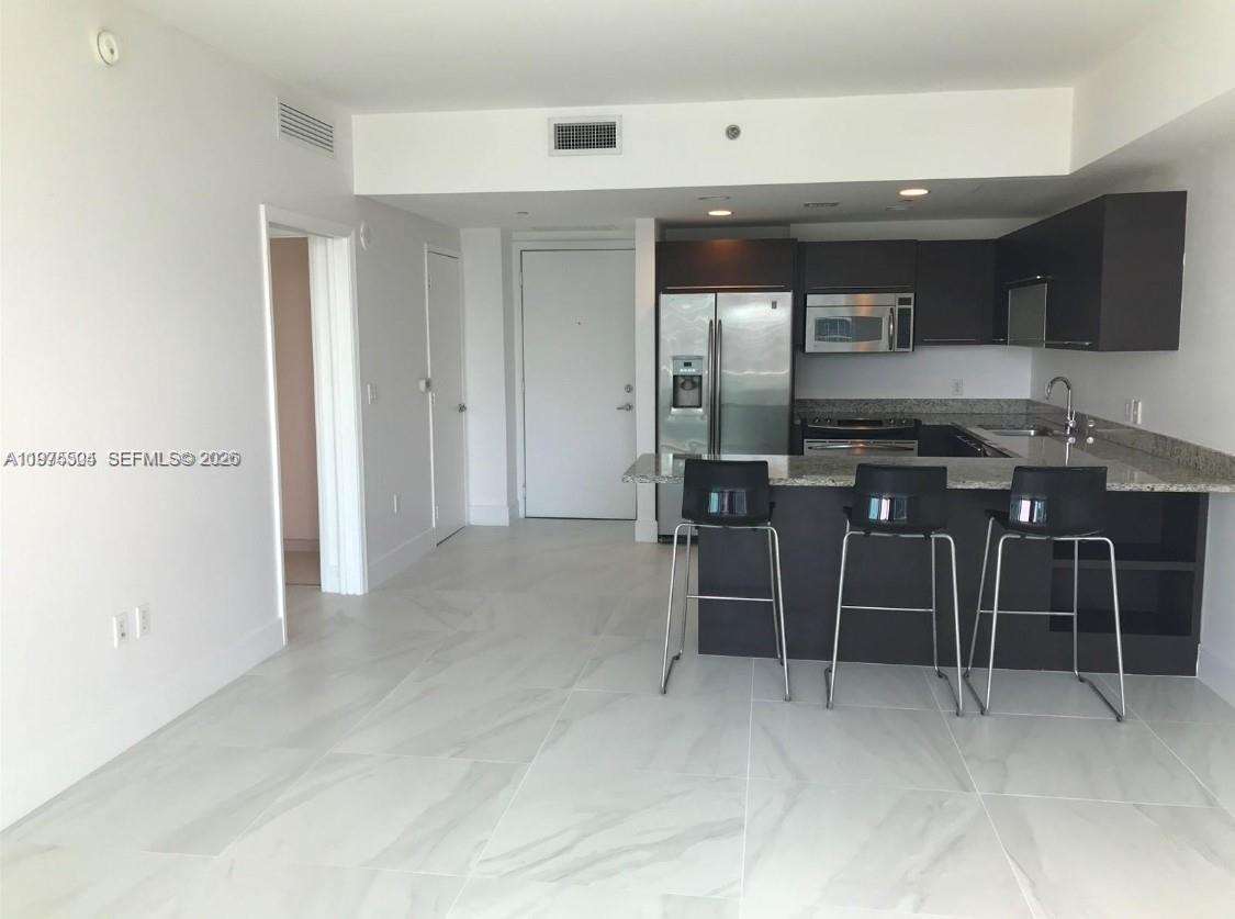 950 Brickell Bay Dr #3109 Miami, FL 33131