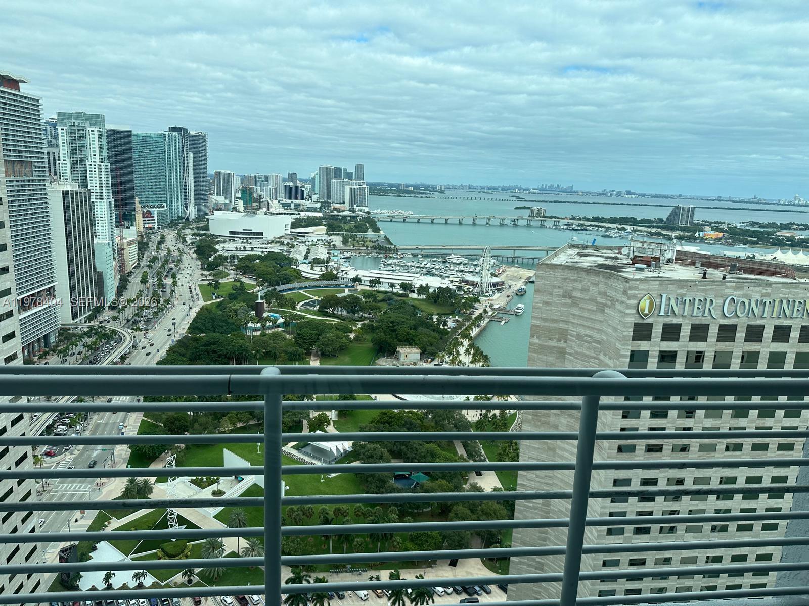 325 S Biscayne Bl #4324 Miami, FL 33131