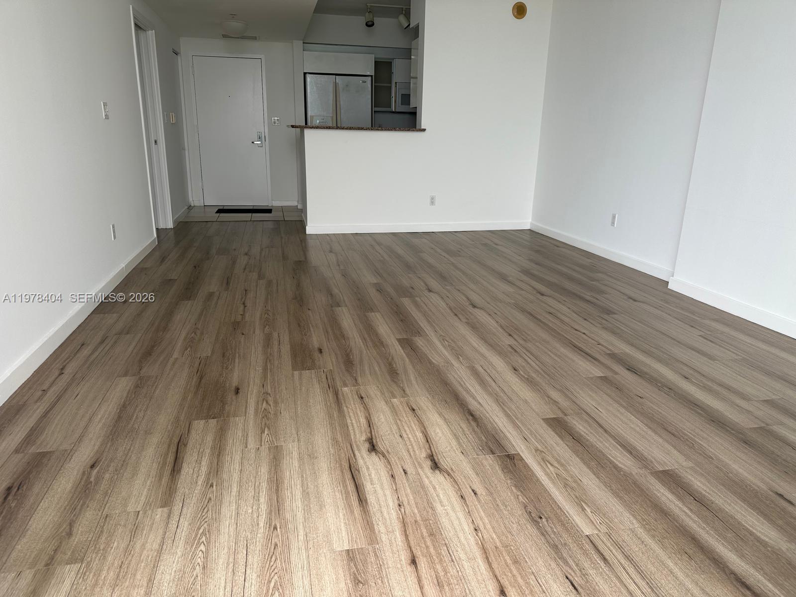 325 S Biscayne Bl #4324 Miami, FL 33131