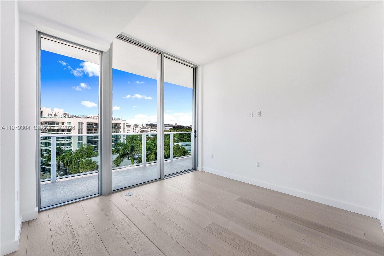 9201 E Bay Hbr Dr #710 Bay Harbor Islands, FL 33154