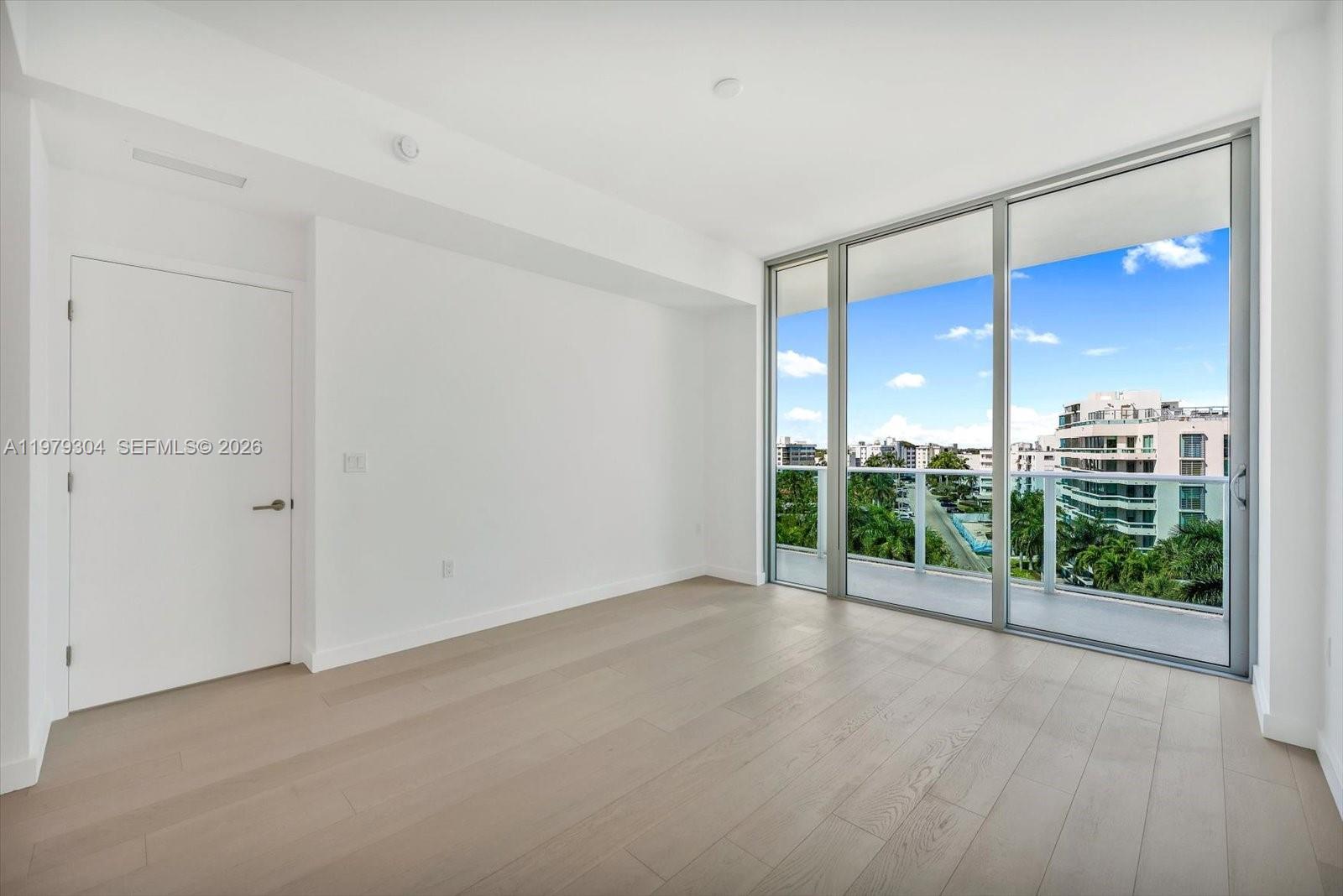 9201 E Bay Hbr Dr #710 Bay Harbor Islands, FL 33154