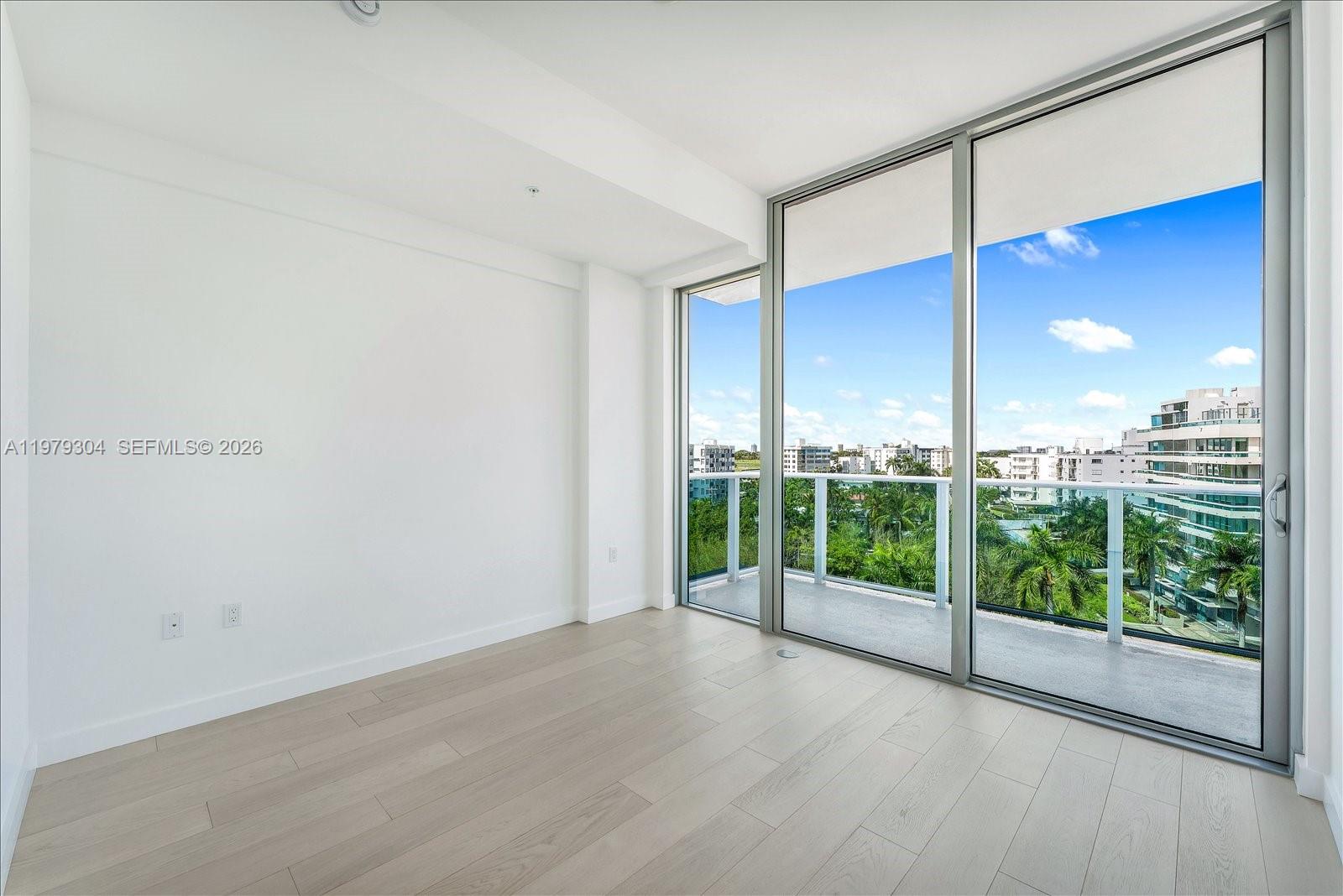 9201 E Bay Hbr Dr #710 Bay Harbor Islands, FL 33154