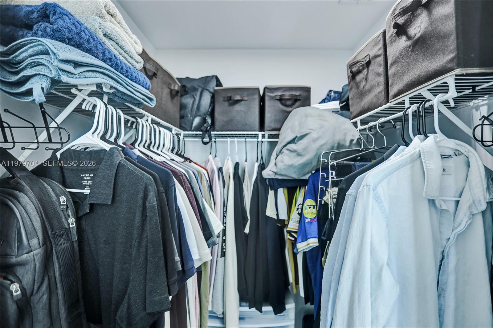 31 SE 5th St #4112 Miami, FL 33131