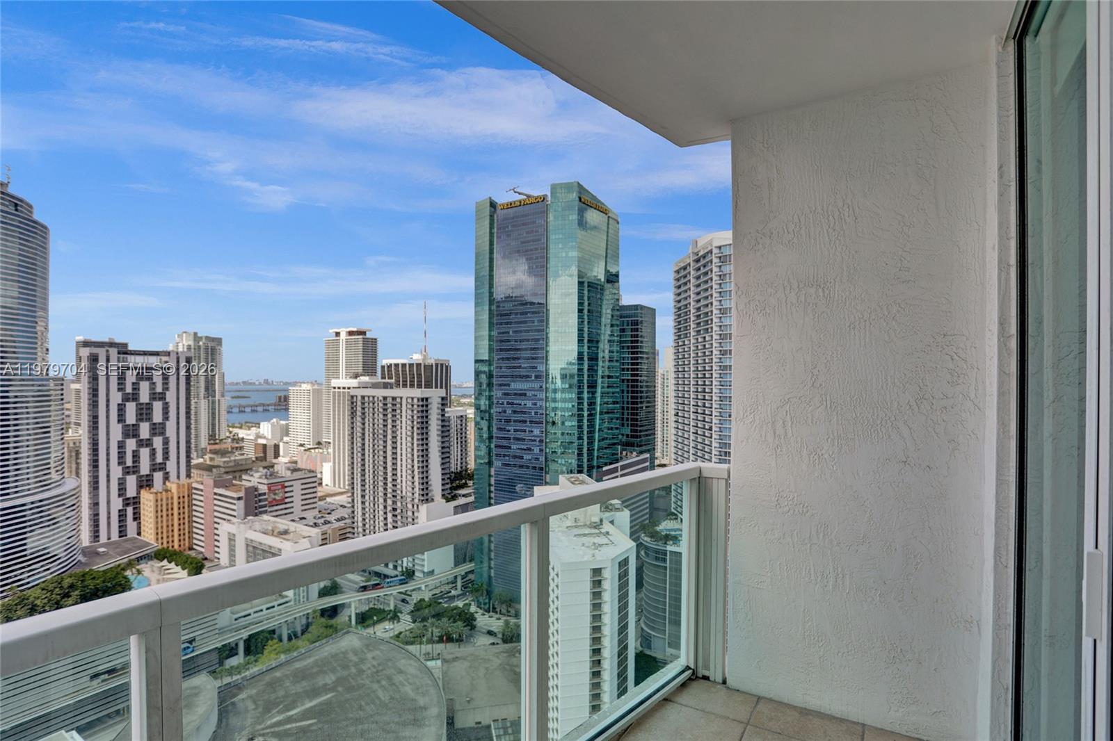 31 SE 5th St #4112 Miami, FL 33131