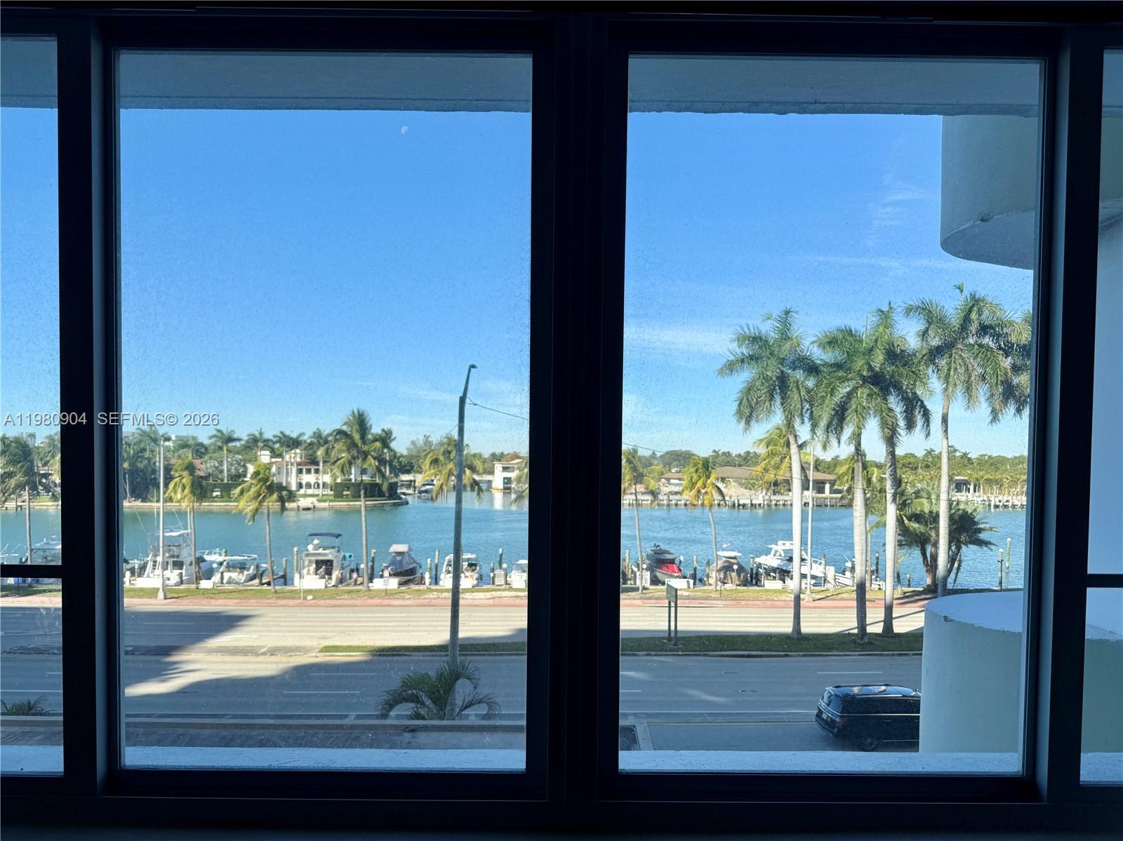 5005 Collins Ave #304 Miami Beach, FL 33140