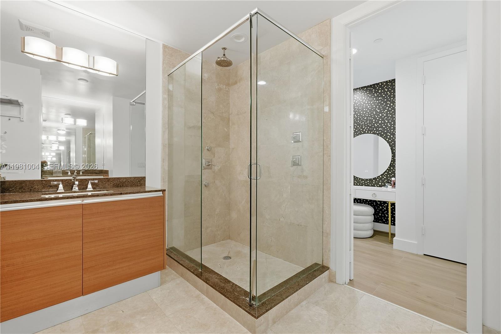 606 NE 14th Ave Fort Lauderdale, FL 33304