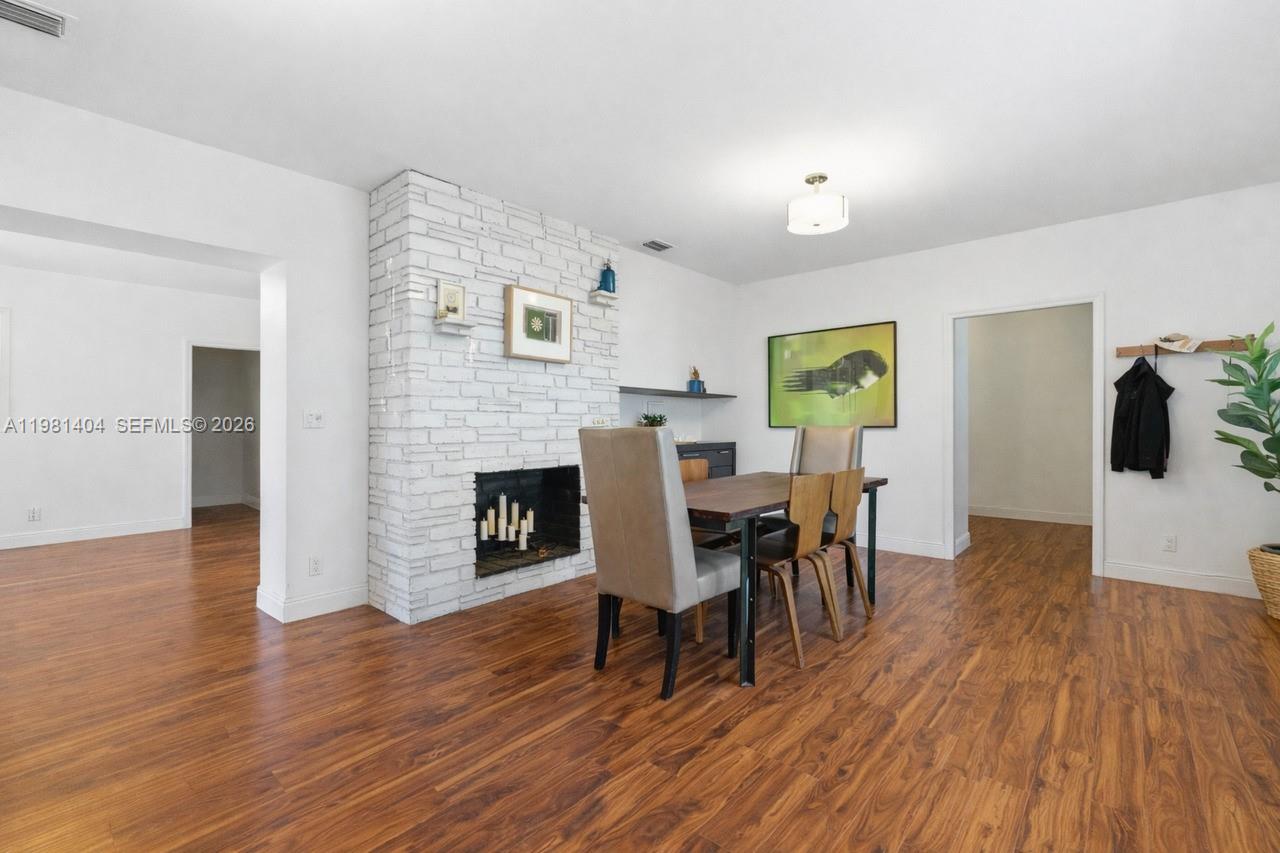 7870 SW 98th St Miami, FL 33156