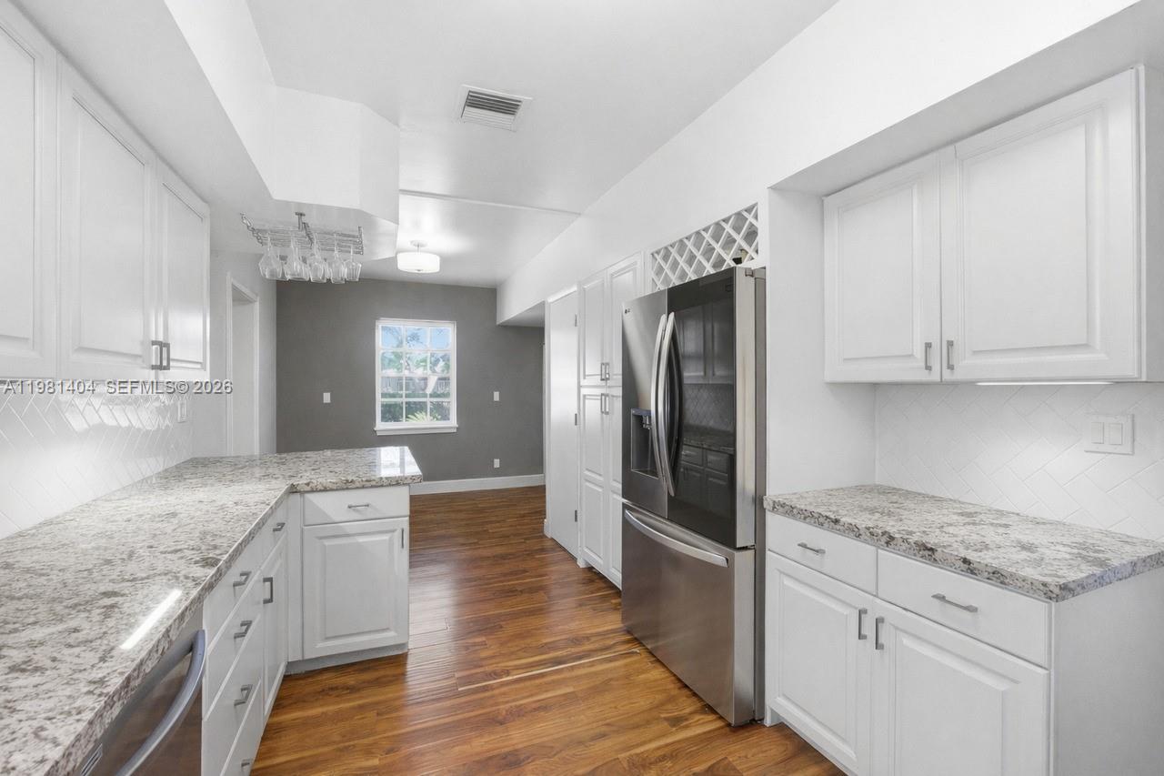 7870 SW 98th St Miami, FL 33156