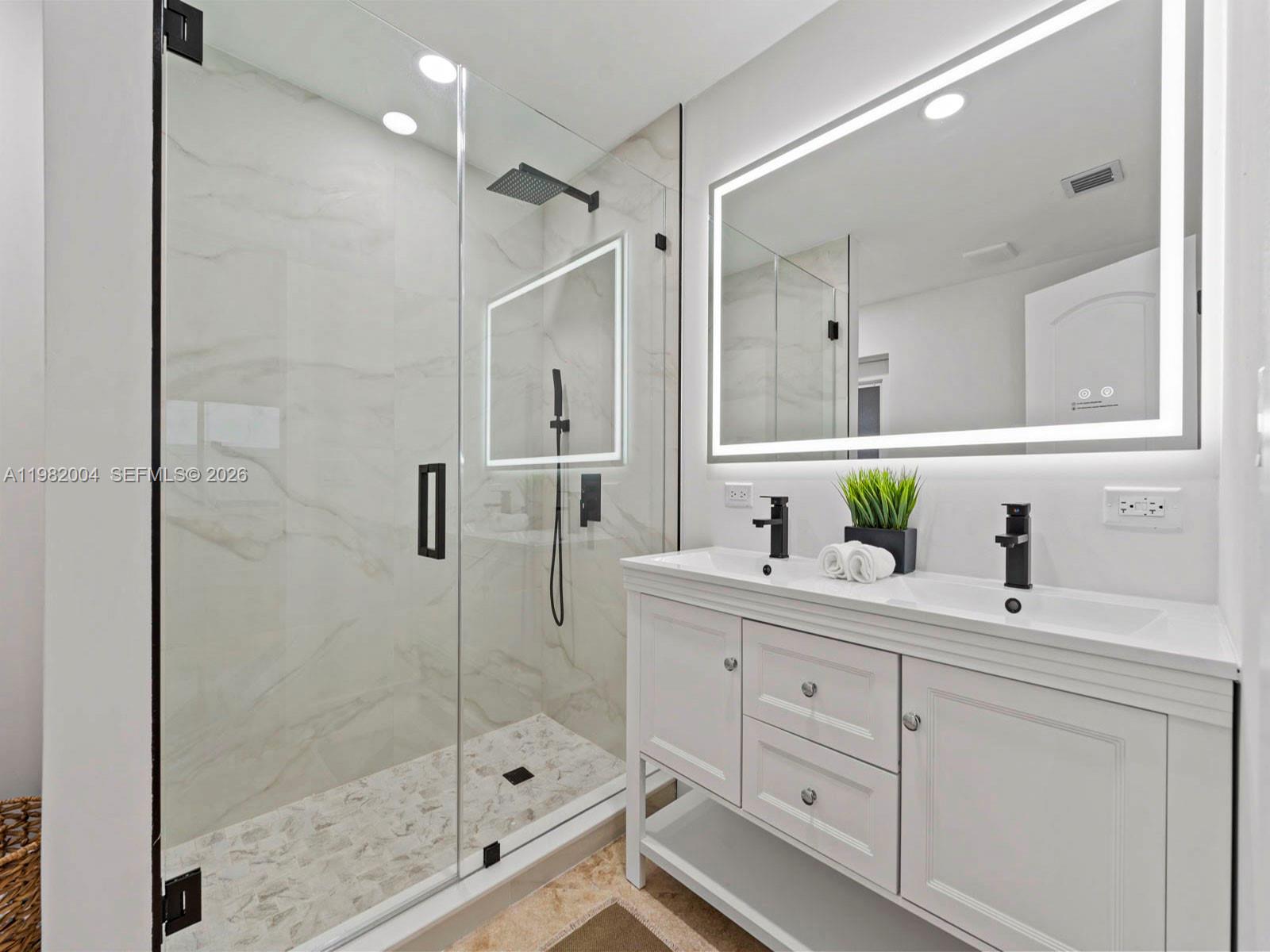 3130 NW 67th Ct Fort Lauderdale, FL 33309