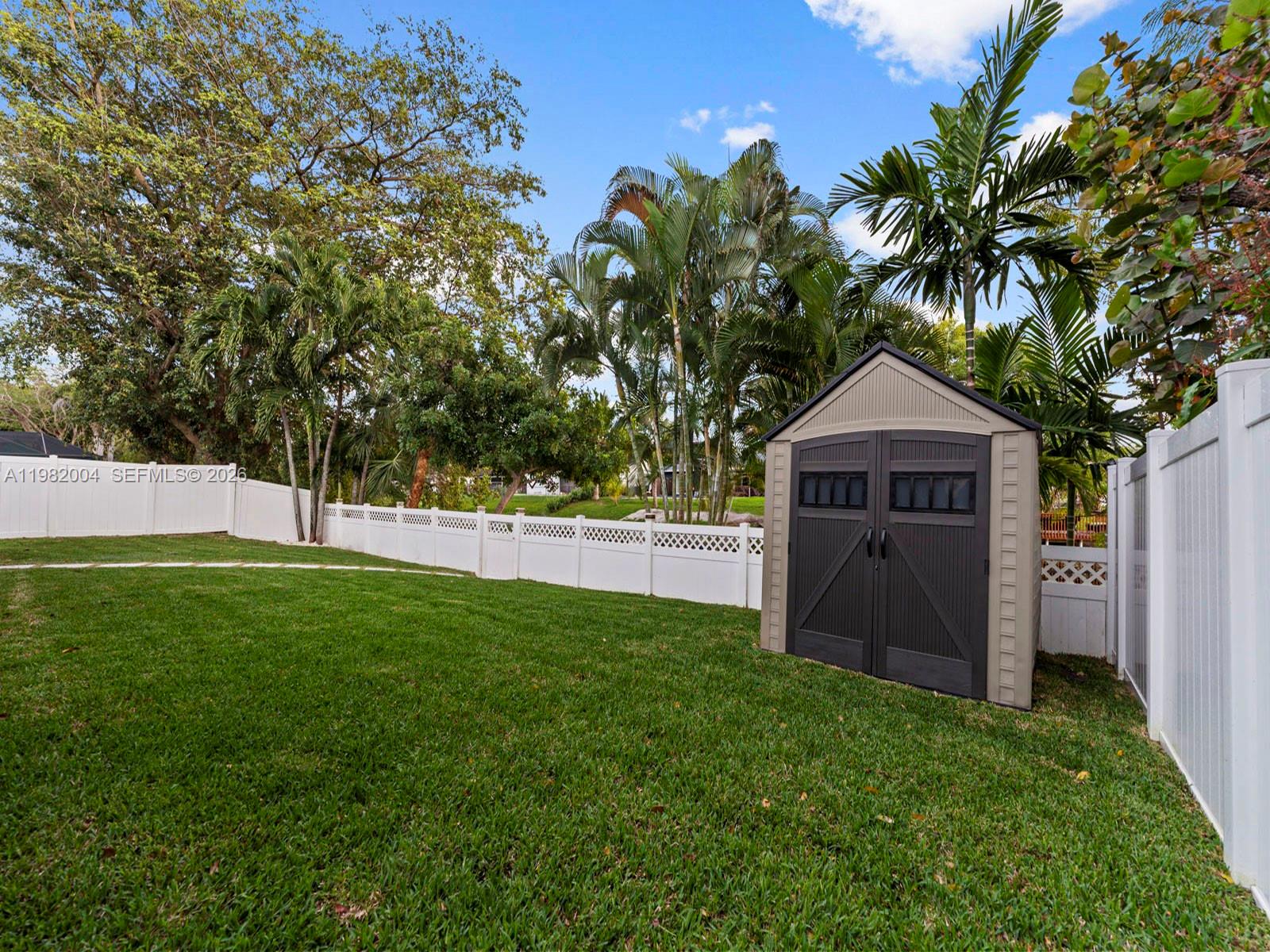 3130 NW 67th Ct Fort Lauderdale, FL 33309
