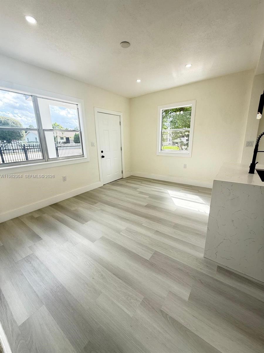 3515 NW 213th St Miami Gardens, FL 33056