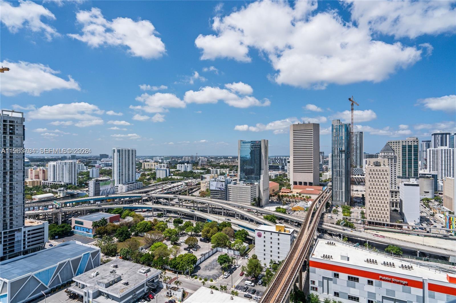 image The Ivy at Riverfront22