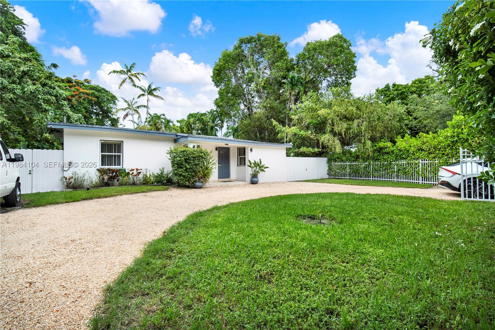 6400 SW 62nd Ct South Miami, FL 33143