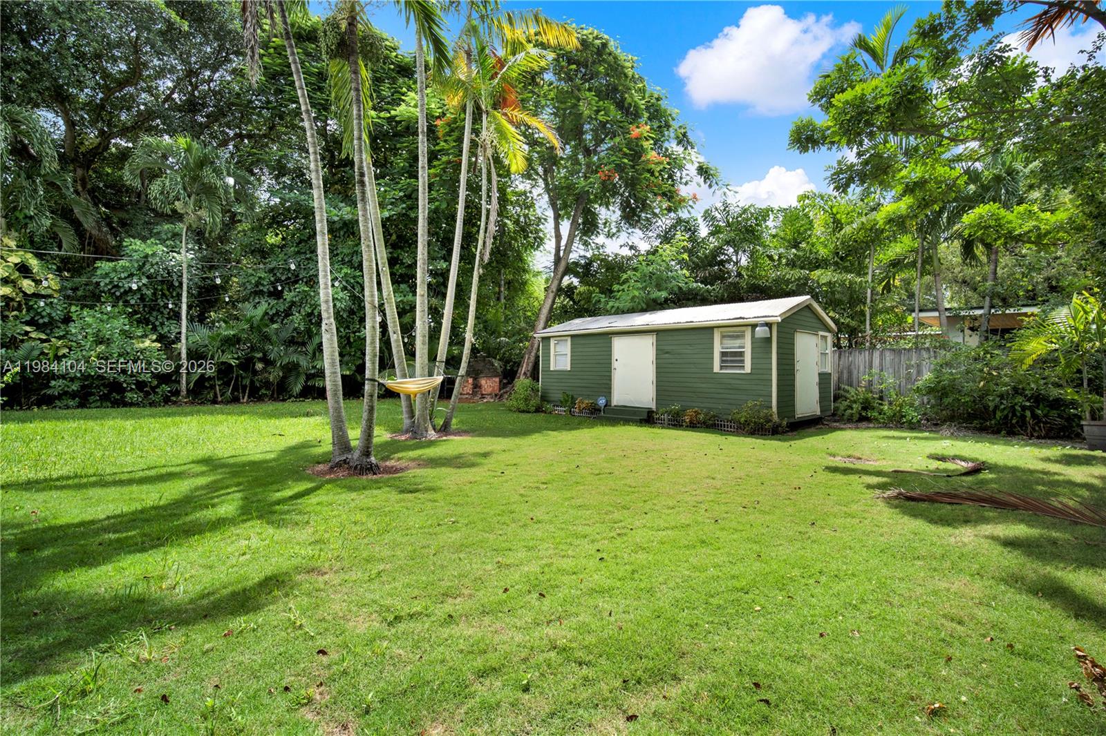 6400 SW 62nd Ct South Miami, FL 33143