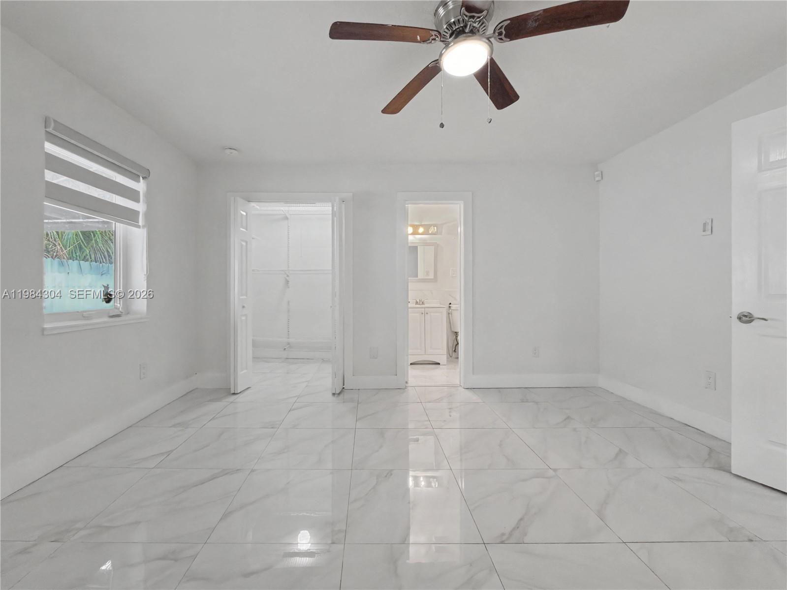 660 S Biscayne Riv Dr Miami, FL 33169