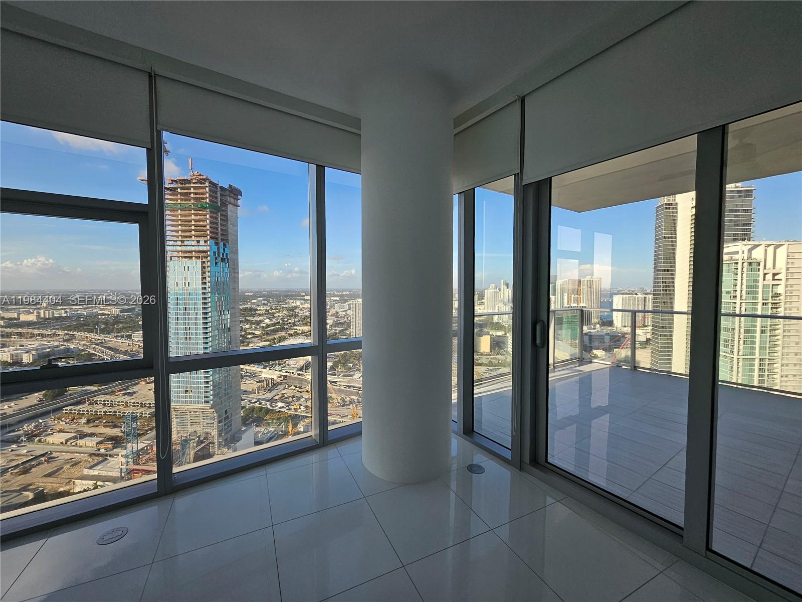 image Paramount Miami Worldcenter23