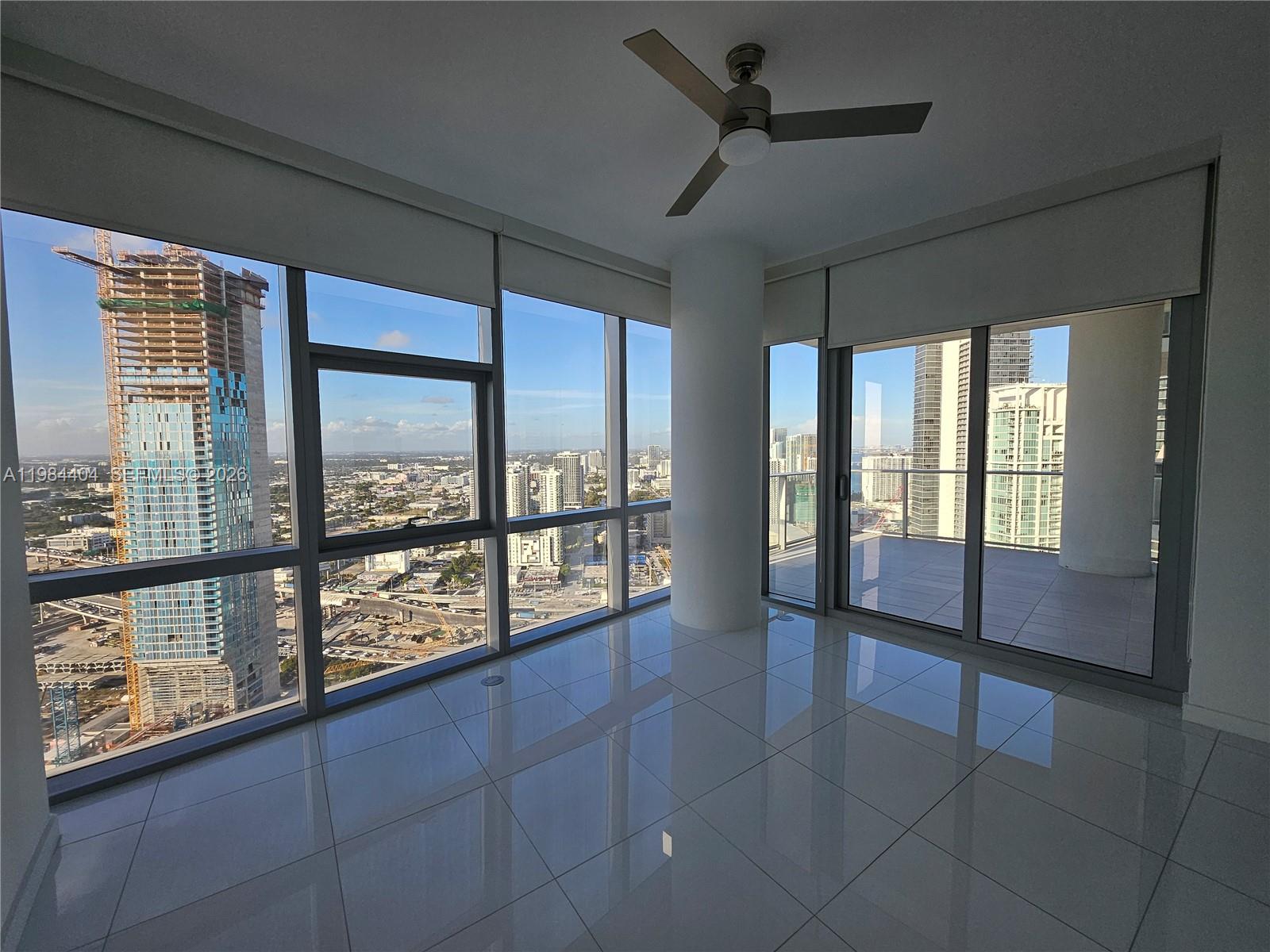 image Paramount Miami Worldcenter24