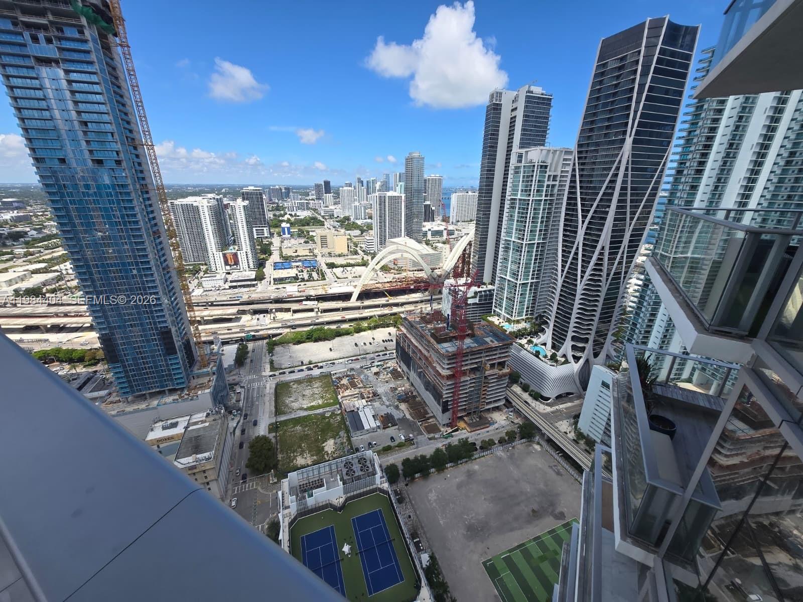 image Paramount Miami Worldcenter38