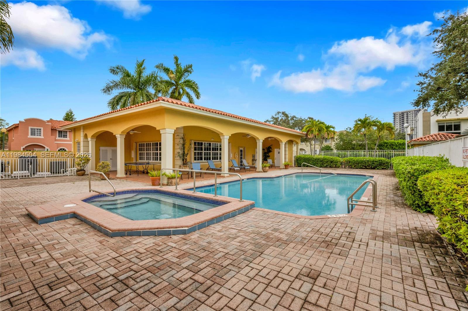 7773 SW 94th Ln Miami, FL 33156