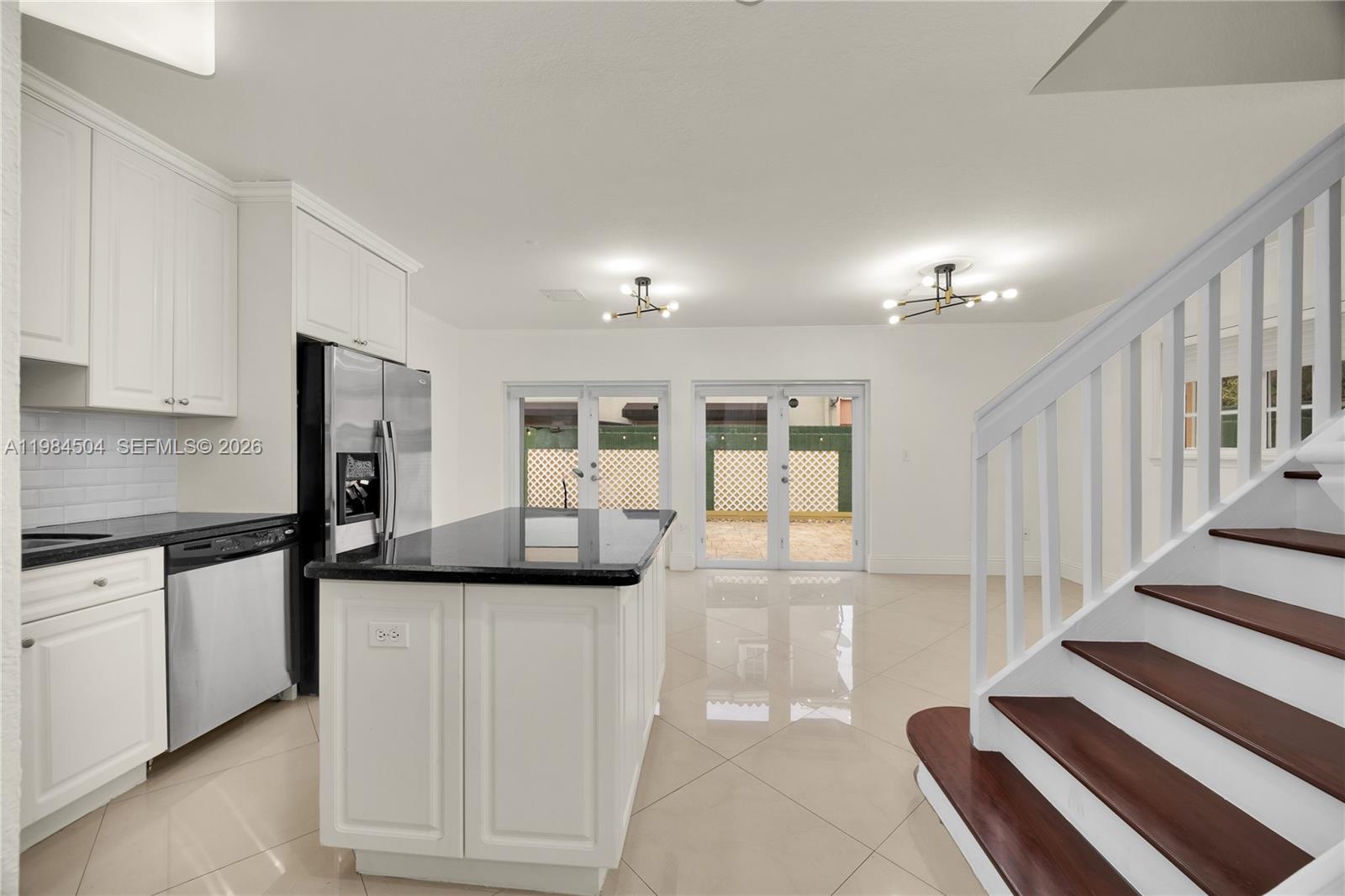 7773 SW 94th Ln Miami, FL 33156