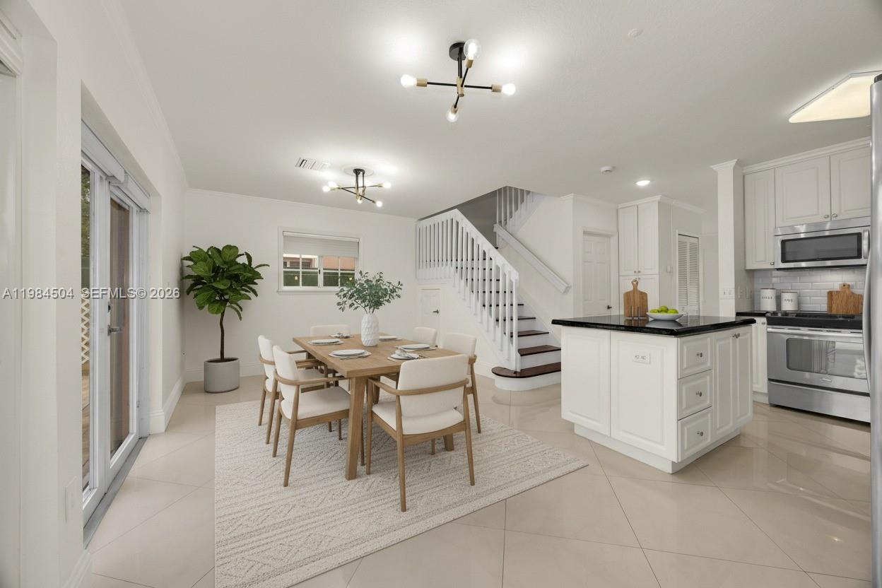 7773 SW 94th Ln Miami, FL 33156