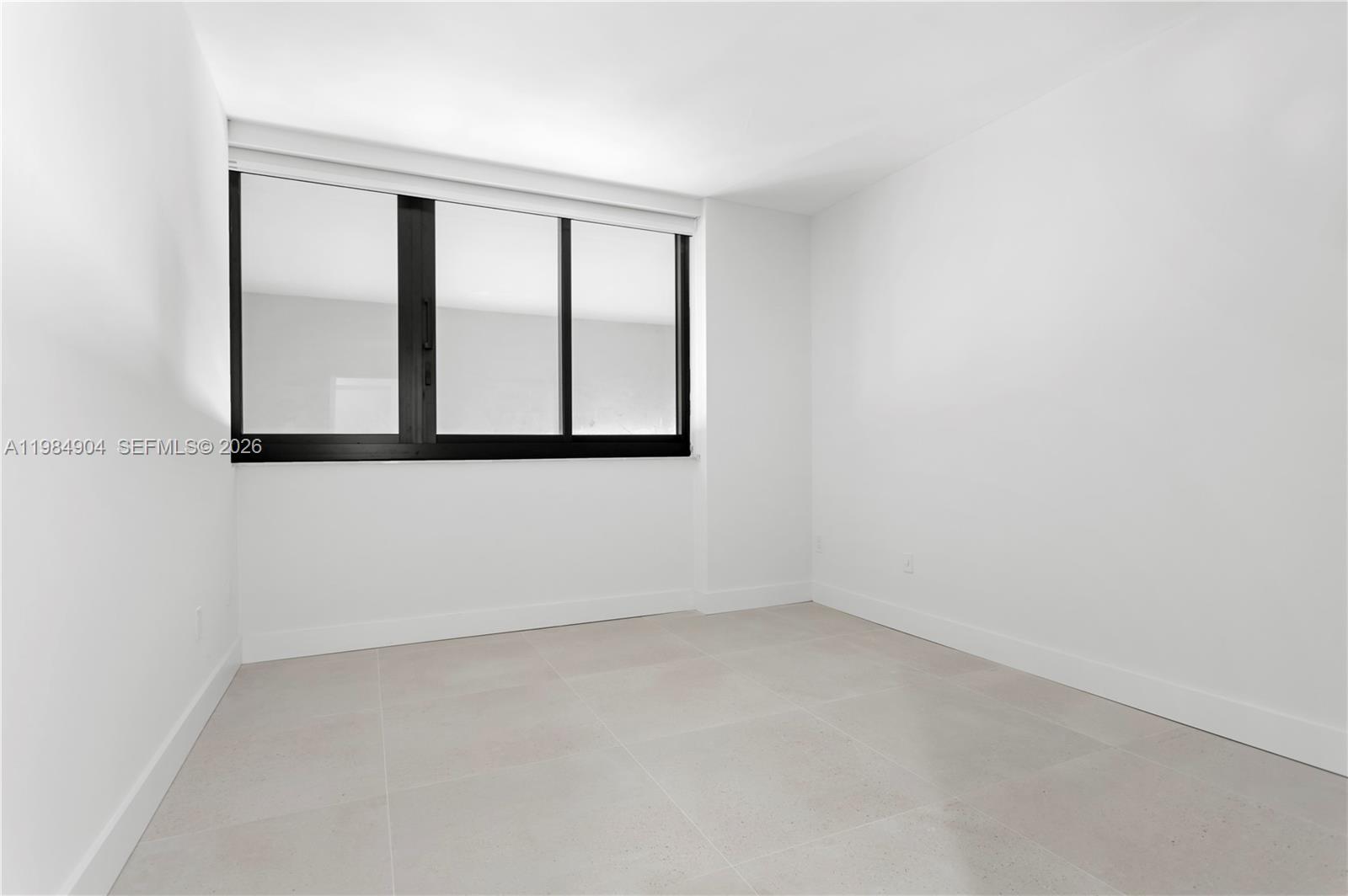 1000 Venetian Way #303 Miami, FL 33139