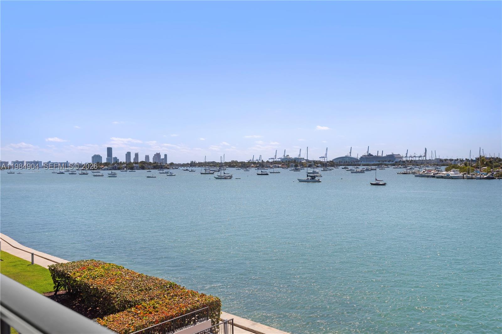 1000 Venetian Way #303 Miami, FL 33139