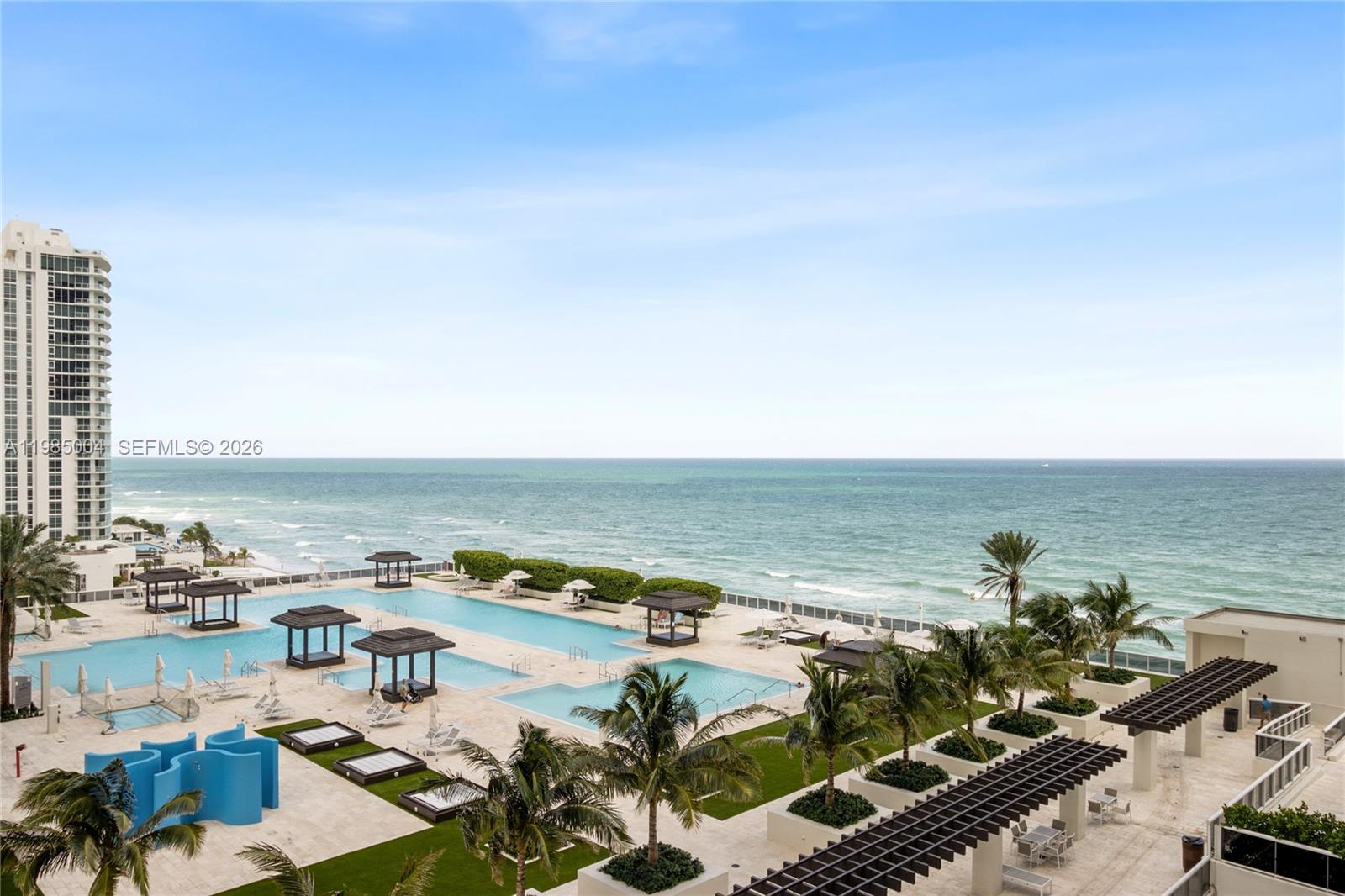 image Beach Club 216