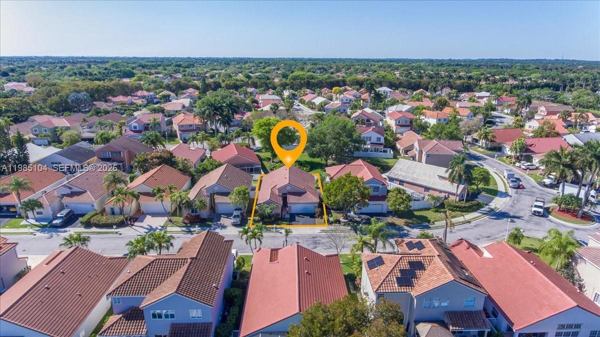 354 Bermuda Spgs Dr Weston, FL 33326