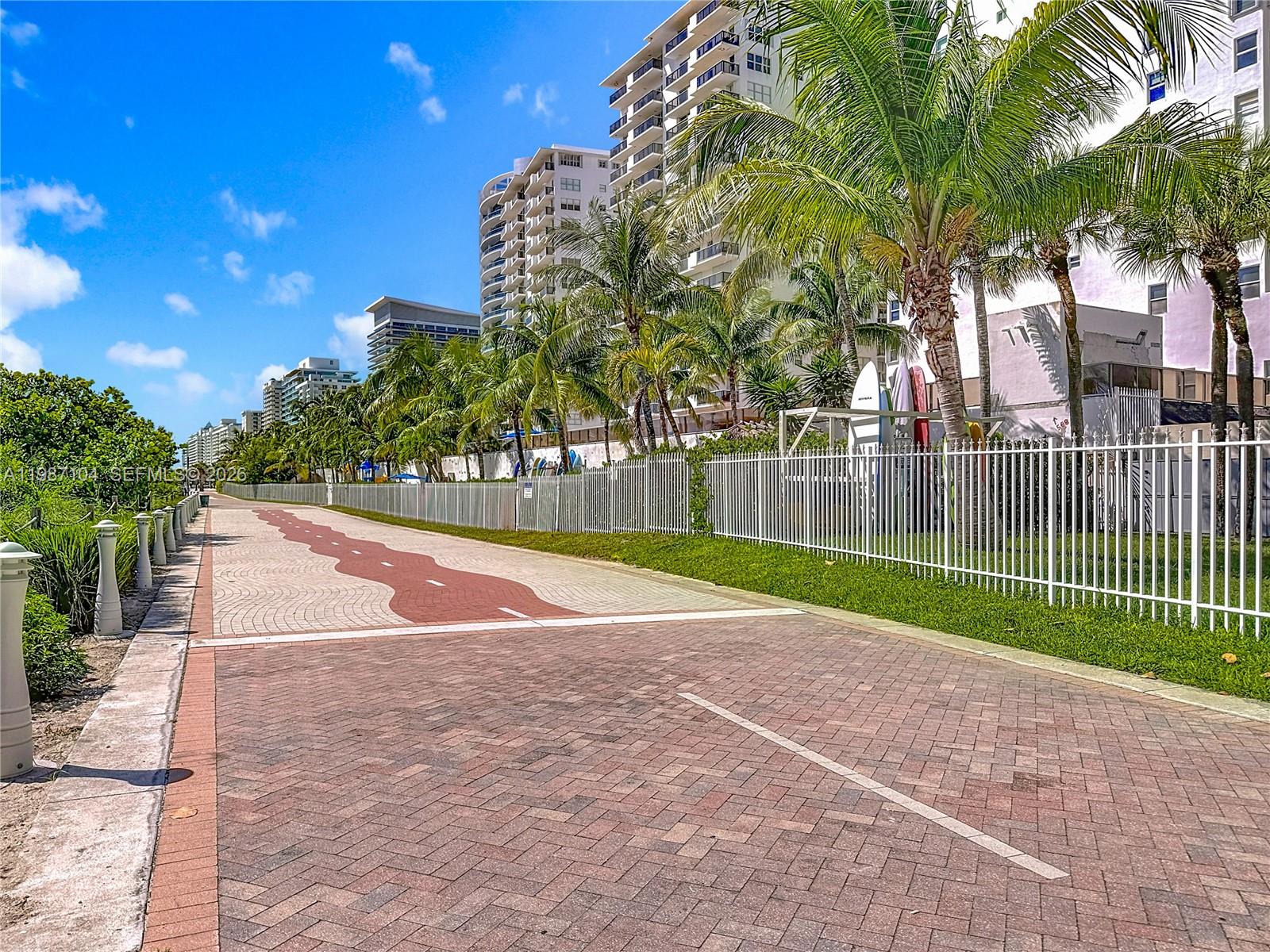 6061 Collins Ave #12D Miami Beach, FL 33140