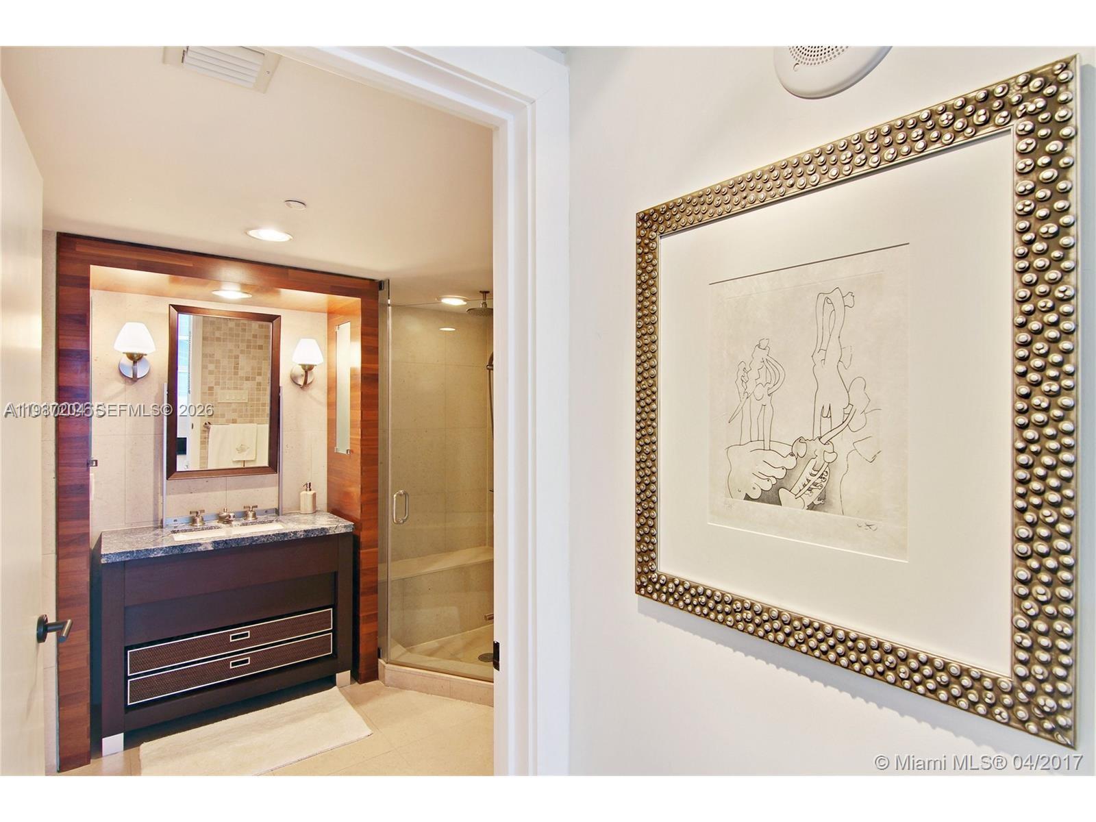 image The Carillon Center Tower16