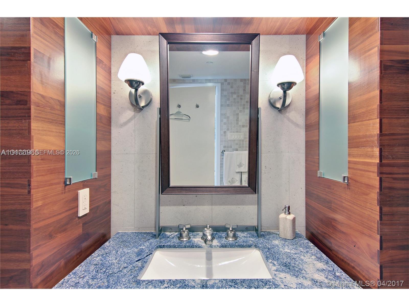 image The Carillon Center Tower26