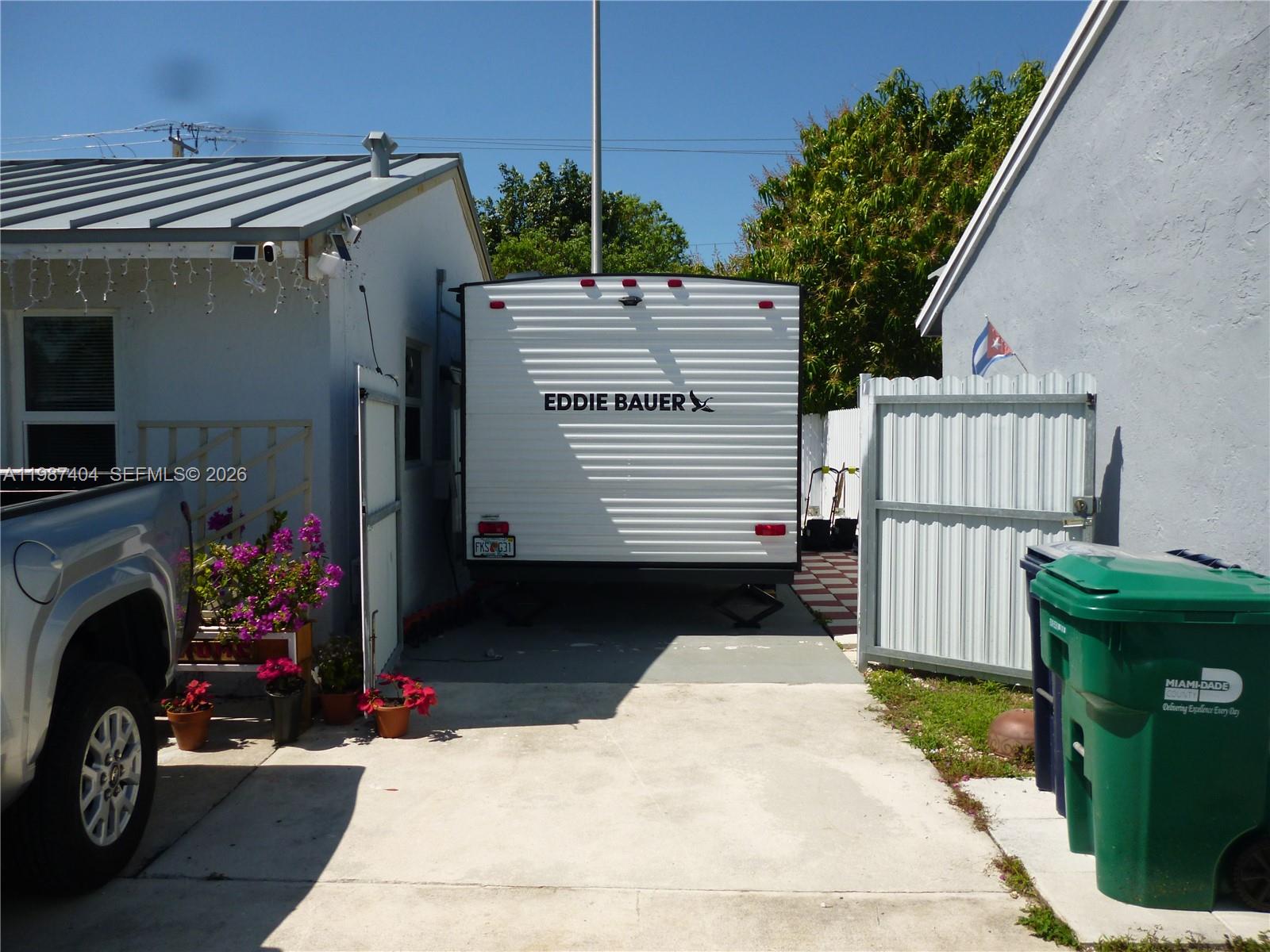 19372 SW 119th Ct Miami, FL 33177