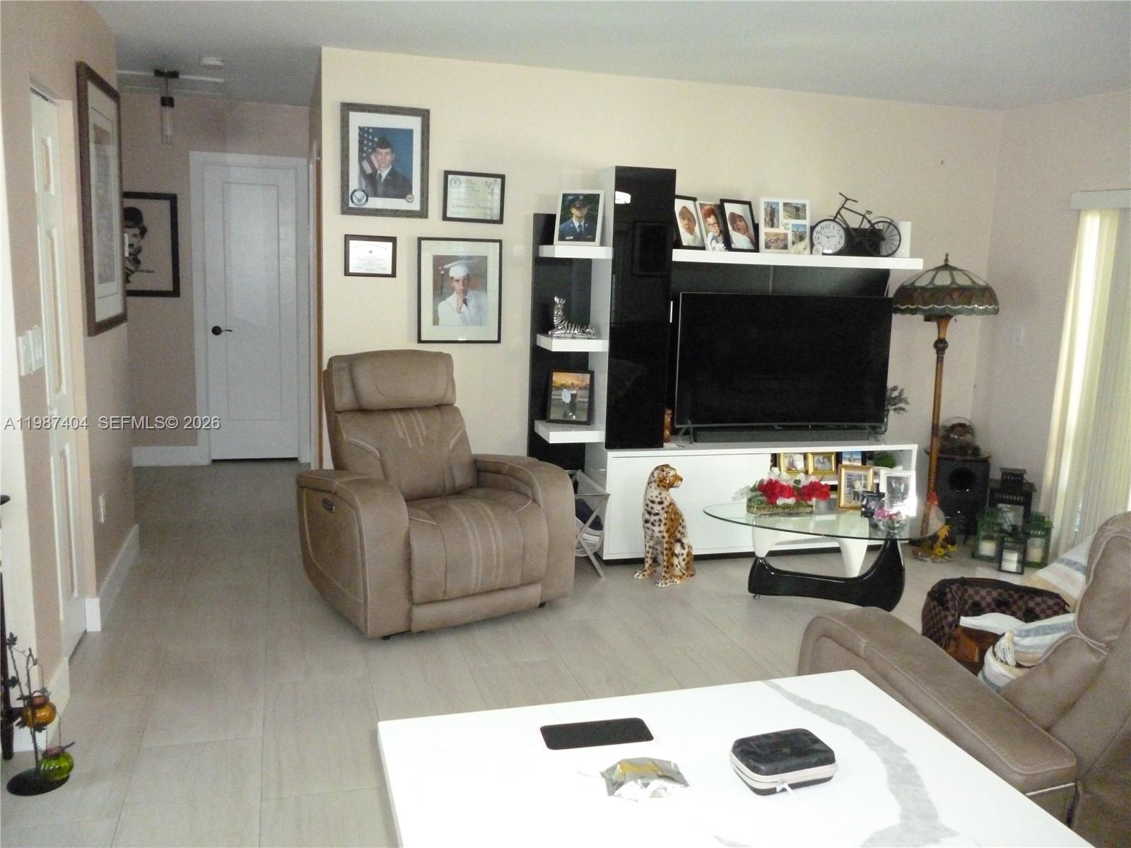 19372 SW 119th Ct Miami, FL 33177