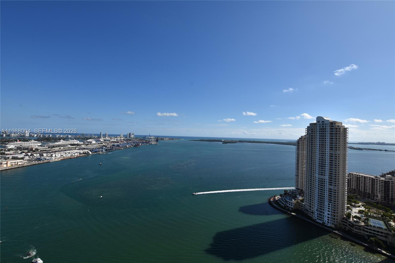 335 S Biscayne Blvd #4112 Miami, FL 33131